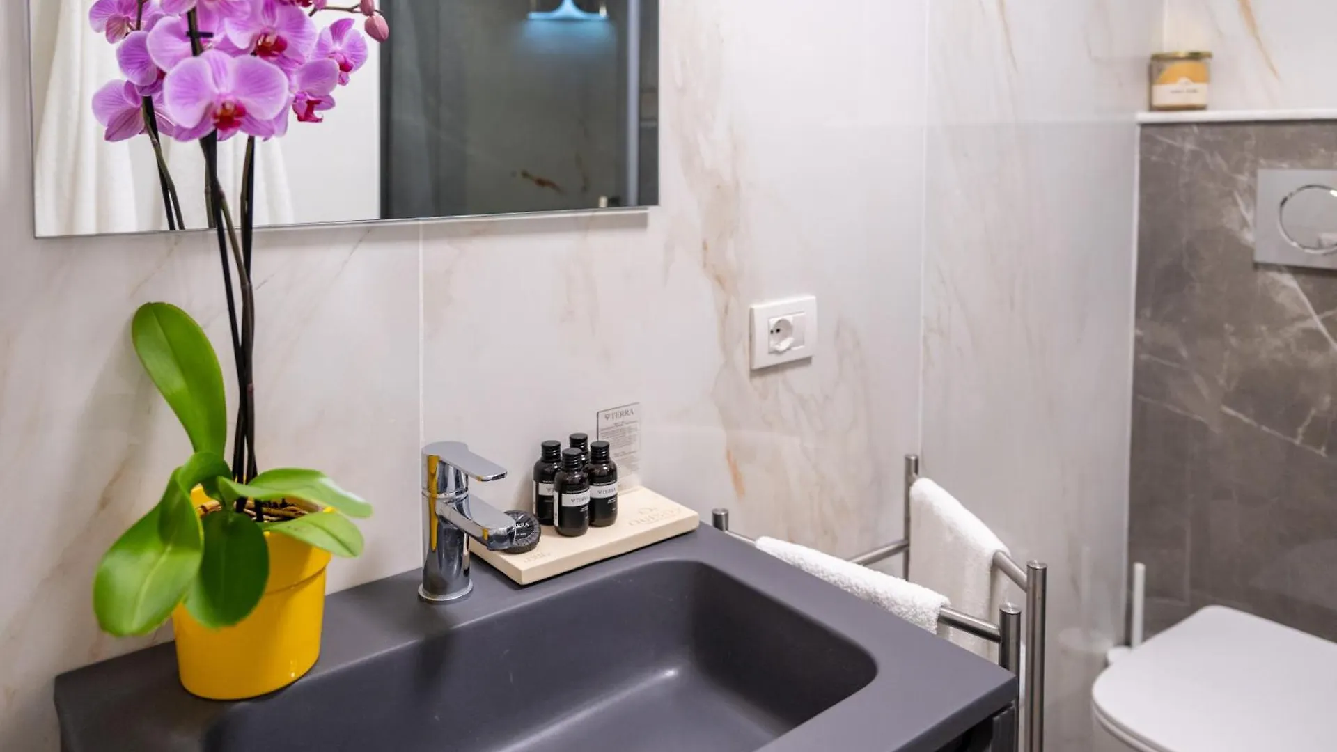 Ottaviano Apartment - Taormina Centro
