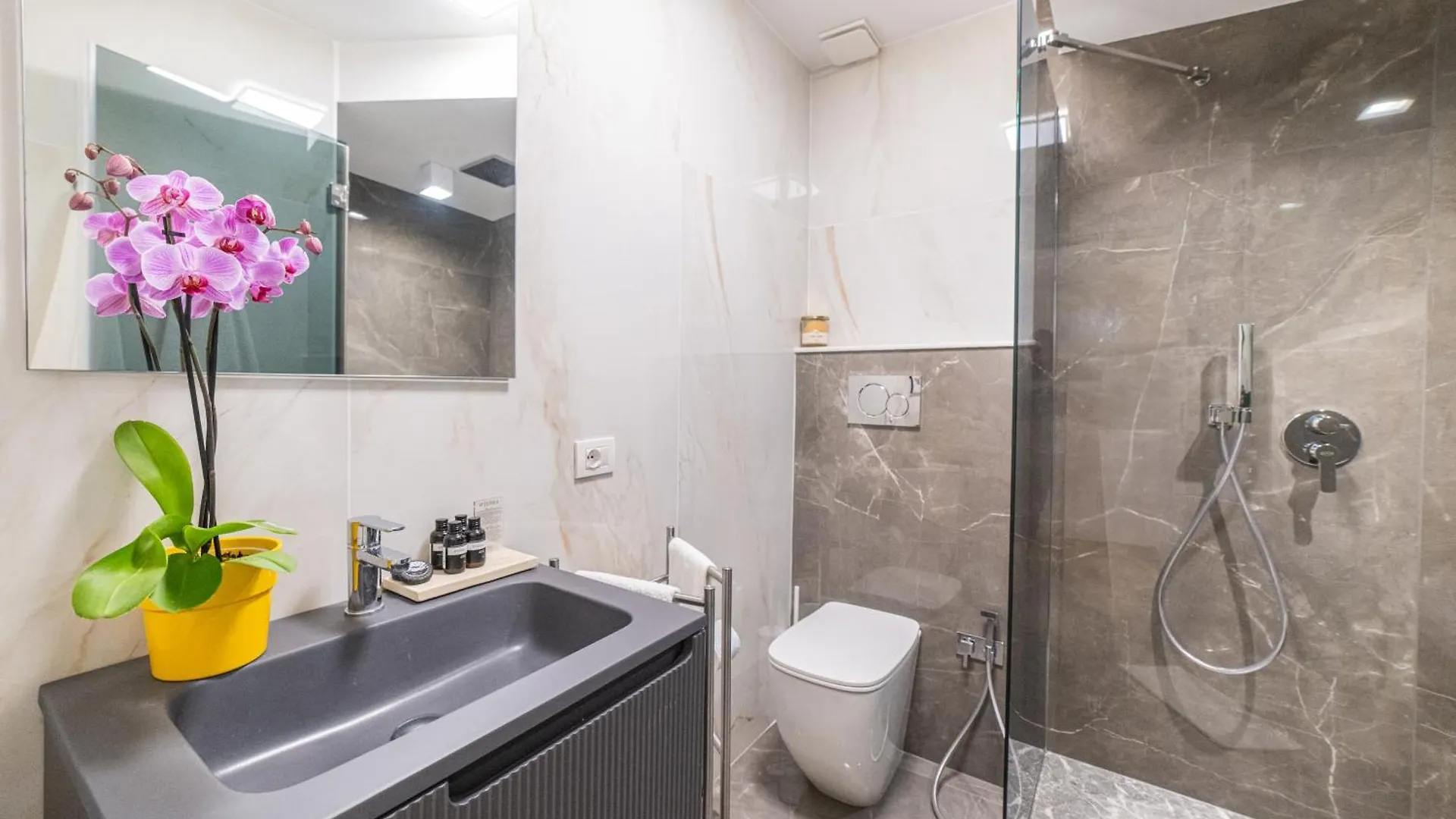 Ottaviano Apartment - Taormina Centro